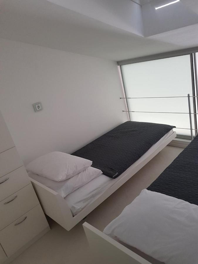 Apartments Fontana Zambratija Εξωτερικό φωτογραφία