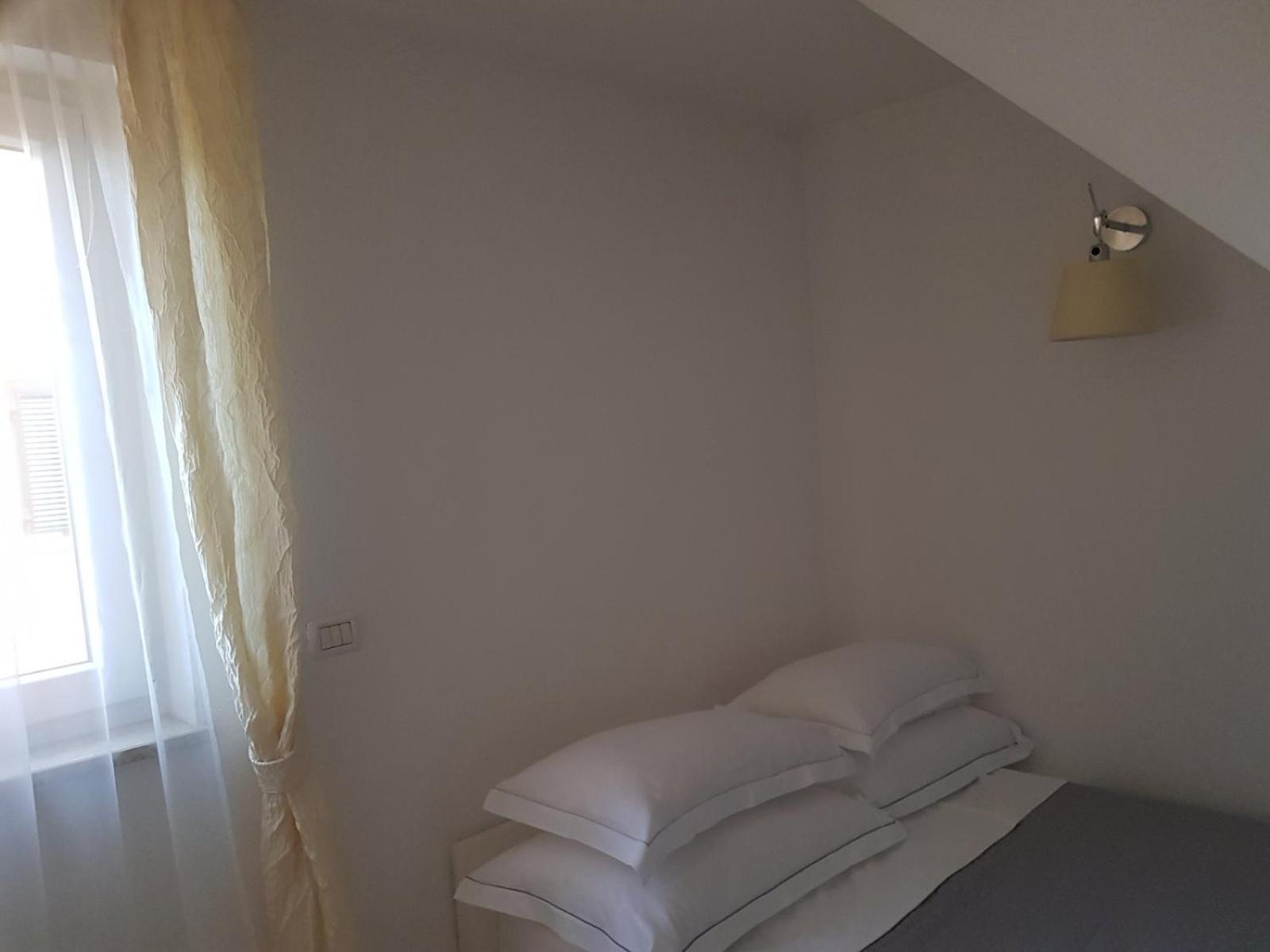 Apartments Fontana Zambratija Εξωτερικό φωτογραφία